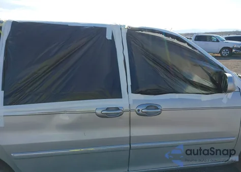 2005 Kia Sedona Ex/Lx from USA, damaged, VIN KNDUP132456729719